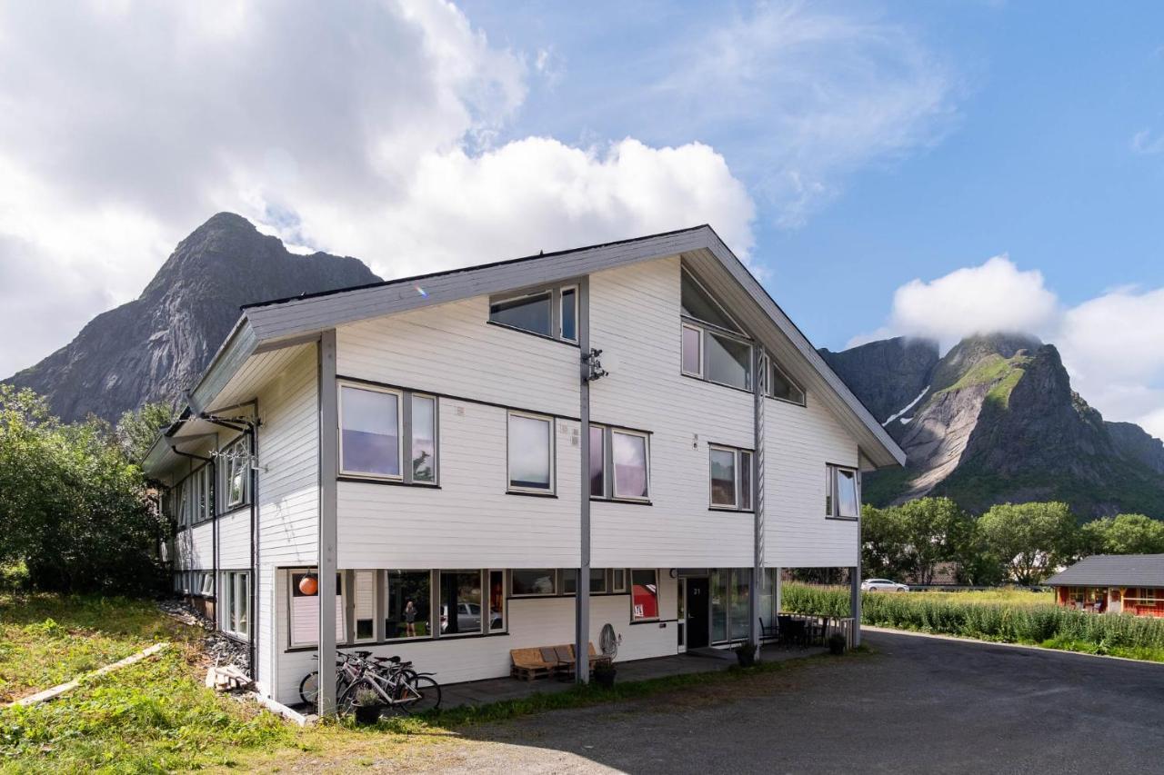 Reine Basecamp - Apartments & Rooms المظهر الخارجي الصورة