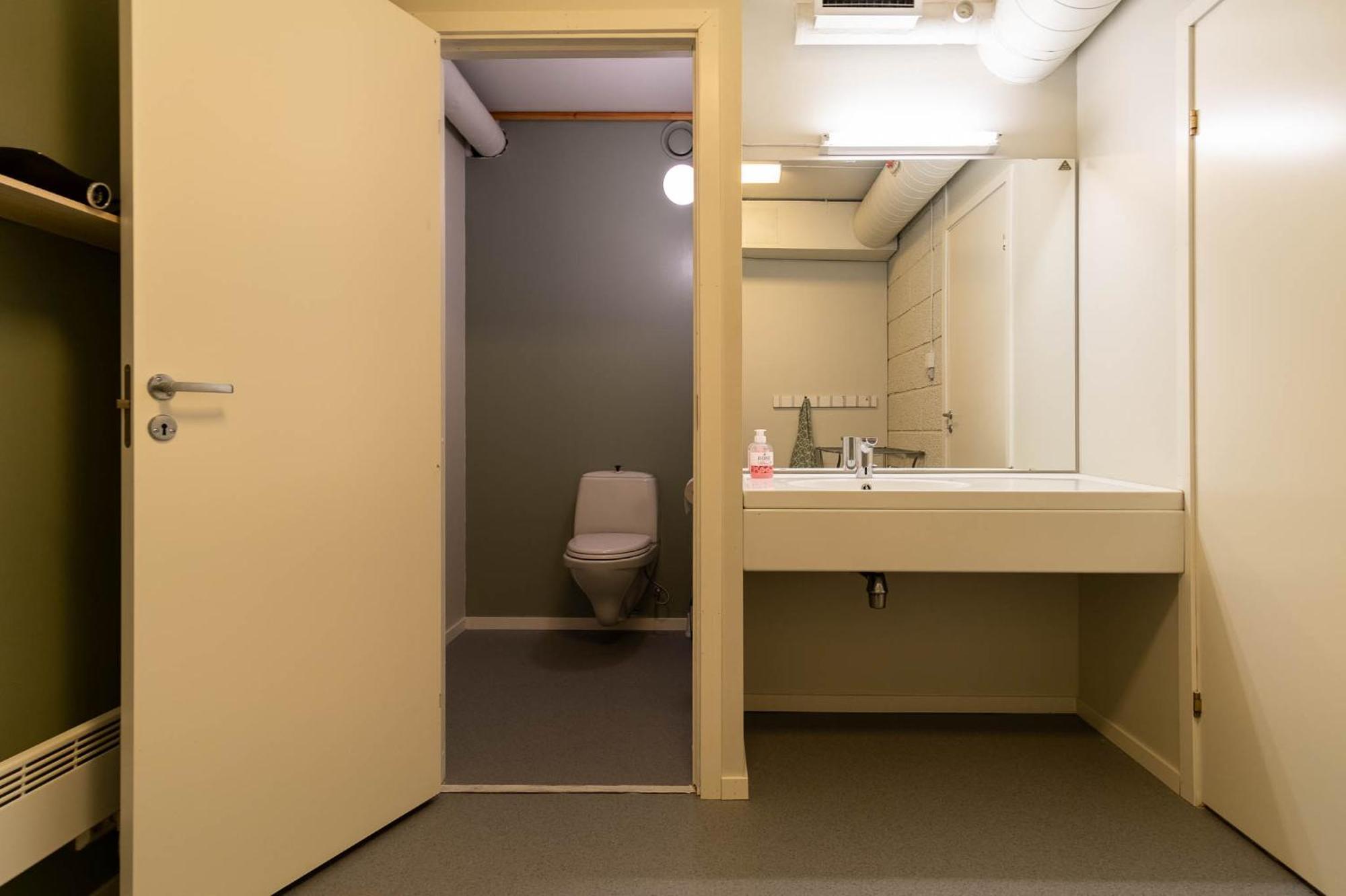 Reine Basecamp - Apartments & Rooms المظهر الخارجي الصورة